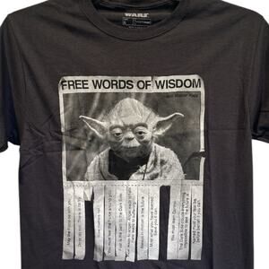 Star Wars Yoda Words of Wisdom Gray Short Sleeve T-Shirt New without Tags Small